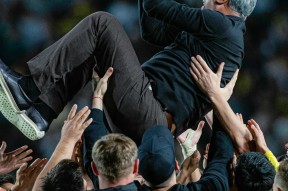 里尔围绕欧联复出首秀冲刺阶段马德里竞技调整名单以备欧冠，网友：里尔赛后更衣室发声的简单介绍星空体育中国